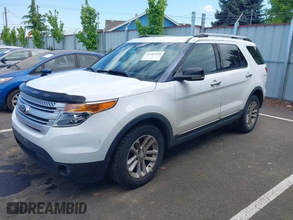 2013 Ford Explorer XLT with VIN 1FM5K8D89DGA72578, listed as a IAAI auction lot 42183948 with 217,018 mi miles and . Bid and sale history available at DreamBid. Image 2.
