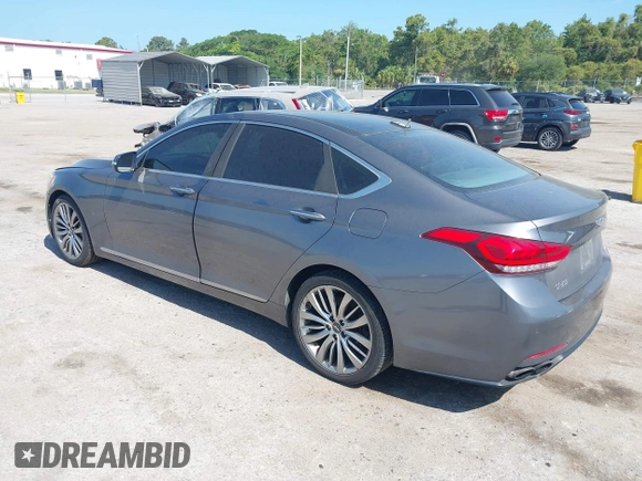 2015 Hyundai Genesis 5.0L with VIN KMHGN4JF4FU024633, listed as a IAAI auction lot 42187544 with 185,178 mi miles. Bid and sale history available at carsss.com. Image 3.