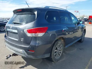 2013 Nissan Pathfinder SV with VIN 5N1AR2MM7DC629659, listed as a IAAI auction lot 41584506 with 213,884 mi miles. Bid and sale history available at carsss.com. Image 4.
