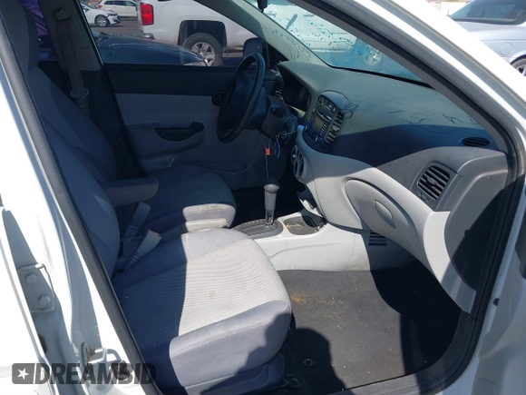 2010 Hyundai Accent GLS с VIN KMHCN4AC8AU488778, выставлен на аукционе IAAI как лот 40151349 с пробегом 174 002 миль миль и . История ставок и продаж доступна на DreamBid. Изображение 5.