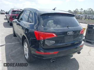 2012 Audi Q5 2.0T Premium Plus with VIN WA1LFAFP5CA043327, listed as a IAAI auction lot 41946117 with 152,343 mi miles. Bid and sale history available at carsss.com. Image 3.
