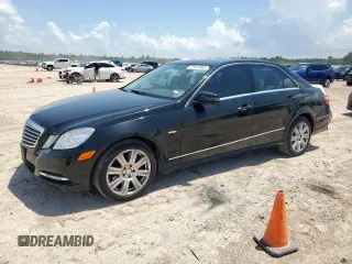 2012 Mercedes-Benz E 350 Luxury с VIN WDDHF5KB0CA642851, выставлен на аукционе Copart как лот 61457885 с пробегом 117 036 миль миль и Списание • Salvage title. История ставок и продаж доступна на DreamBid. Изображение 1.