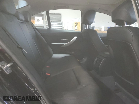 2016 BMW 3 Series 320i xDrive with VIN WBA8A3C5XGK688609, listed as a Copart auction lot 45918235 with 135,066 mi miles and Salvage Title. Bid and sale history available at DreamBid. Image 10.
