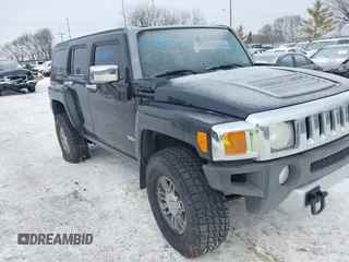 2008 Hummer H3 Luxury with VIN 5GTEN13E688154660, listed as a IAAI auction lot 41268155 with 159,493 mi miles and . Bid and sale history available at DreamBid. Image 1.