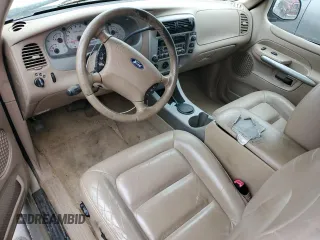2002 Ford Explorer Sport Value z VIN 1FMYU60E32UA92511, wystawiony jako Copart lot #54368265 z przebiegiem 143 744 mil mil oraz Czysty tytuł • Clean title. Historia ofert i sprzedaży dostępna na DreamBid. Obrazek 8.