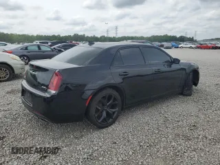 2016 Chrysler 300 S with VIN 2C3CCABG0GH141570, listed as a Copart auction lot 53939145 with 70,494 mi miles and Salvage Title. Bid and sale history available at DreamBid. Image 3.
