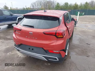 2024 Buick Encore GX Preferred z VIN KL4AMBSL3RB170506, wystawiony jako IAAI lot #41906083 z przebiegiem 2 147 mil mil oraz . Historia ofert i sprzedaży dostępna na DreamBid. Obrazek 4.