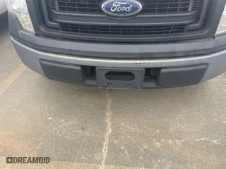 2014 Ford F-150 XL with VIN 1FTMF1CM8EKE73435, listed as a IAAI auction lot 42088217 with 181,422 mi miles. Bid and sale history available at carsss.com. Image 1.