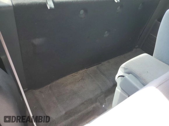 2014 Ford F-150 XL with VIN 1FTMF1CM7EKD02336, listed as a Copart auction lot 57333815 with 126,053 mi miles and Salvage title. Bid and sale history available at DreamBid. Image 10.