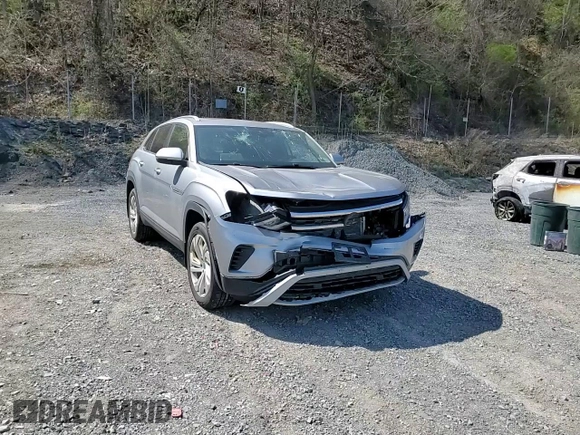 2020 Volkswagen Atlas SEL with VIN 1V2ME2CA6LC227150, listed as a Copart auction lot 54099165 with 57,654 mi miles and Salvage title. Bid and sale history available at DreamBid. Image 14.