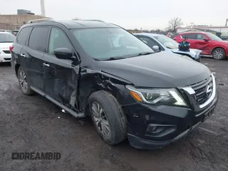 2019 Nissan Pathfinder SV z VIN 5N1DR2MM6KC578343, wystawiony jako IAAI lot #41560234 z przebiegiem 89 640 mil mil oraz . Historia ofert i sprzedaży dostępna na DreamBid. Obrazek 1.