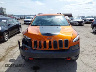2016 Jeep Cherokee Trailhawk с VIN 1C4PJMBS4GW104841, выставлен на аукционе IAAI как лот 41883523 с пробегом 171 734 миль миль и . История ставок и продаж доступна на DreamBid. Изображение 12.