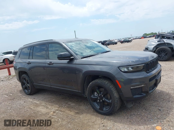 2023 Jeep Grand Cherokee Limited z VIN 1C4RJKBGXP8702638, wystawiony jako IAAI lot #42267224 z przebiegiem 26 372 mil mil oraz . Historia ofert i sprzedaży dostępna na DreamBid. Obrazek 13.