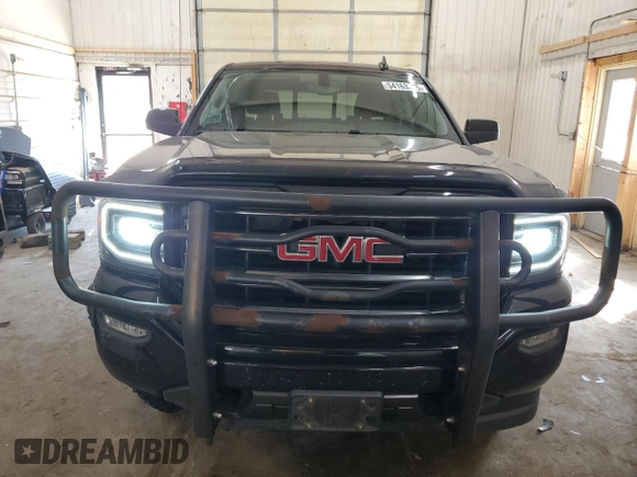 2017 GMC Sierra 1500 SLT z VIN 3GTU2NEC5HG359976, wystawiony jako Copart lot #54163565 z przebiegiem 175 755 mil mil oraz Szkody całkowita. Historia ofert i sprzedaży dostępna na DreamBid. Obrazek 5.