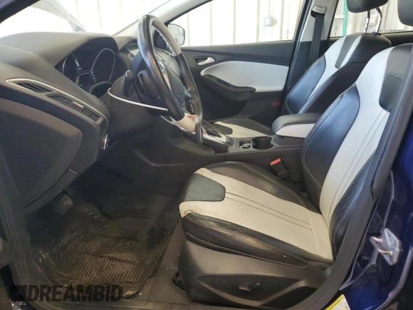 2012 Ford Focus Titanium с VIN 1FAHP3N25CL145070, выставлен на аукционе Copart как лот 55840775 с пробегом 105 129 миль миль и На запчасти • Non repairable. История ставок и продаж доступна на DreamBid. Изображение 7.