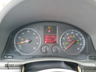2006 Volkswagen Jetta 2.5L z VIN 3VWRG71K46M649069, wystawiony jako Copart lot #44103445 z przebiegiem 192 214 mil mil oraz Szkoda całkowita • Salvage title. Historia ofert i sprzedaży dostępna na DreamBid. Obrazek 9.