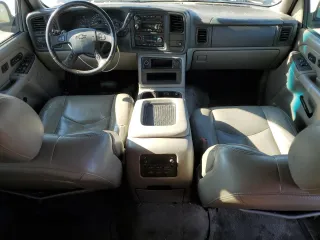 2006 Chevrolet Suburban LS with VIN 1GNFK16Z36J142630, listed as a Copart auction lot 74815584 with 247,445 mi miles and Clean Title. Bid and sale history available at carsss.com. Image 8.