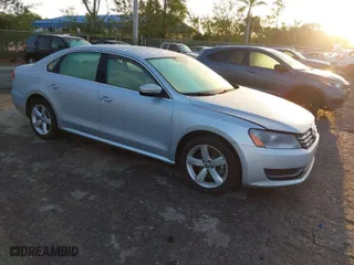 2013 Volkswagen Passat TDI SE w/Sunroof with VIN 1VWBN7A39DC040106, listed as a IAAI auction lot 41928419 with NaN miles. Bid and sale history available at carsss.com. Image 1.