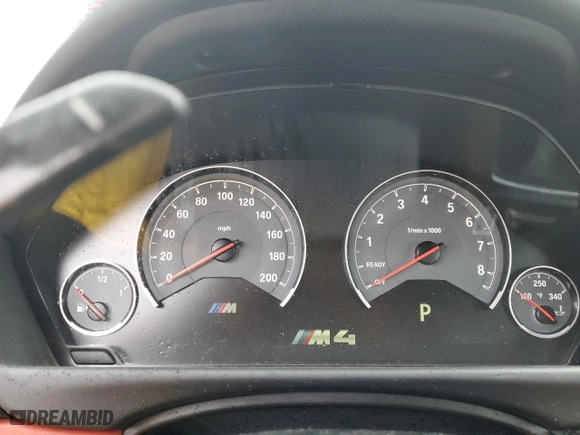 2015 BMW M4 with VIN WBS3R9C51FK331853, listed as a Copart auction lot 42464975 with 0 mi miles and Salvage Title. Bid and sale history available at carsss.com. Image 9.