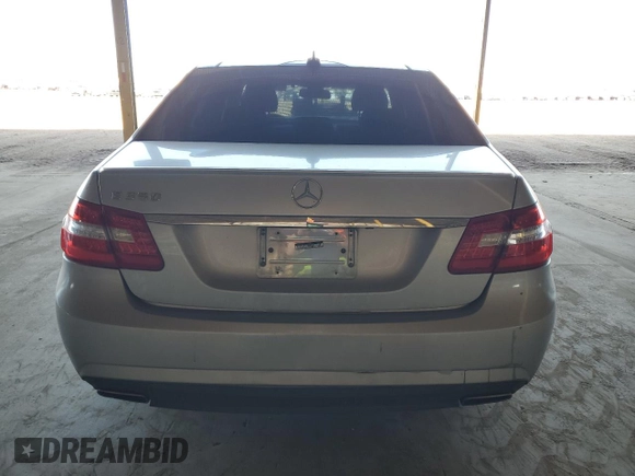 2013 Mercedes-Benz E 350 Luxury with VIN WDDHF5KB1DA699576, listed as a Copart auction lot 55687345 with 221,357 mi miles and Clean Title. Bid and sale history available at DreamBid. Image 6.