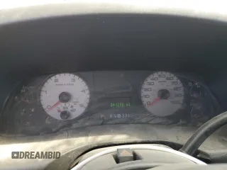 2006 Ford F-250 XL z VIN 1FTSW20P26ED39578, wystawiony jako Copart lot #59006245 z przebiegiem 241 298 mil mil oraz Szkoda całkowita • Salvage title. Historia ofert i sprzedaży dostępna na DreamBid. Obrazek 9.
