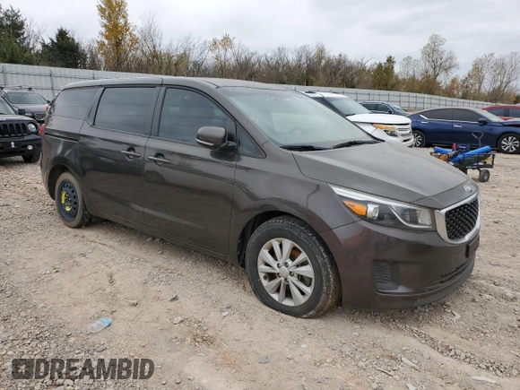 2017 Kia Sedona LX with VIN KNDMB5C15H6225424, listed as a Copart auction lot 43068985 with 187,442 mi miles and Clean Title. Bid and sale history available at carsss.com. Image 4.