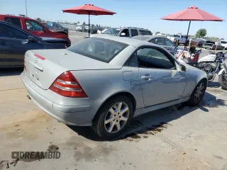 2001 Mercedes-Benz SLK-Class Kompressor with VIN WDBKK49F61F187940, listed as a Copart auction lot 76110434 with 95,053 mi miles and Clean Title. Bid and sale history available at carsss.com. Image 3.