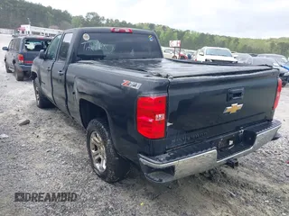 2015 Chevrolet Silverado 1500 LT with VIN 1GCVKREC3FZ170154, listed as a IAAI auction lot 41940479 with 200,965 mi miles. Bid and sale history available at carsss.com. Image 3.