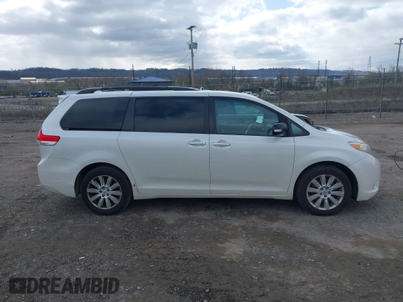 2013 Toyota Sienna XLE with VIN 5TDDK3DCXDS050814, listed as a IAAI auction lot 41985089 with 134,400 mi miles and . Bid and sale history available at DreamBid. Image 13.