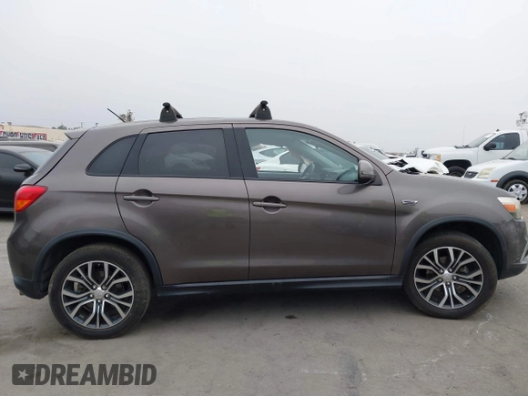 2016 Mitsubishi Outlander Sport 2.4 SE with VIN JA4AP3AW0GZ046433, listed as a IAAI auction lot 40604537 with 118,736 mi miles. Bid and sale history available at carsss.com. Image 13.
