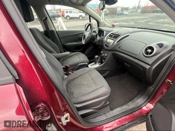 2016 Chevrolet Trax LS with VIN 3GNCJNSB2GL234697, listed as a IAAI auction lot 41842061 with 158,630 mi miles. Bid and sale history available at carsss.com. Image 5.
