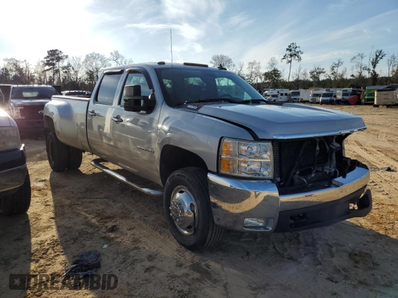 2008 Chevrolet Silverado 3500HD DRW LTZ with VIN 1GCJK33698F169636, listed as a Copart auction lot 43018745 with 256,640 mi miles and Salvage Title. Bid and sale history available at carsss.com. Image 4.