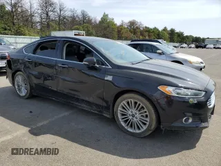 2016 Ford Fusion SE with VIN 3FA6P0HDXGR363287, listed as a Copart auction lot 71837404 with 70,135 mi miles and Non repairable. Bid and sale history available at DreamBid. Image 4.