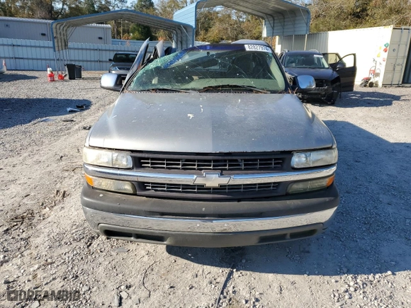 2002 Chevrolet Silverado 1500 LT with VIN 2GCEC19T821250979, listed as a Copart auction lot 82827974 with 219,131 mi miles and Salvage Title. Bid and sale history available at carsss.com. Image 5.