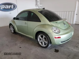 2009 Volkswagen New Beetle Coupe S with VIN 3VWRW31C49M513579, listed as a Copart auction lot 75345064 with 101,752 mi miles and Clean Title. Bid and sale history available at carsss.com. Image 2.