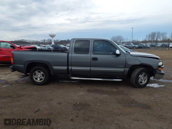 2001 Chevrolet Silverado 1500 LS with VIN 2GCEC19T511176550, listed as a IAAI auction lot 41672634 with 261,978 mi miles. Bid and sale history available at carsss.com. Image 14.