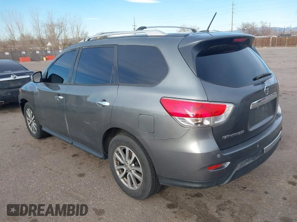 2015 Nissan Pathfinder SL with VIN 5N1AR2MM0FC635824, listed as a IAAI auction lot 41766141 with 101,883 mi miles and . Bid and sale history available at DreamBid. Image 3.