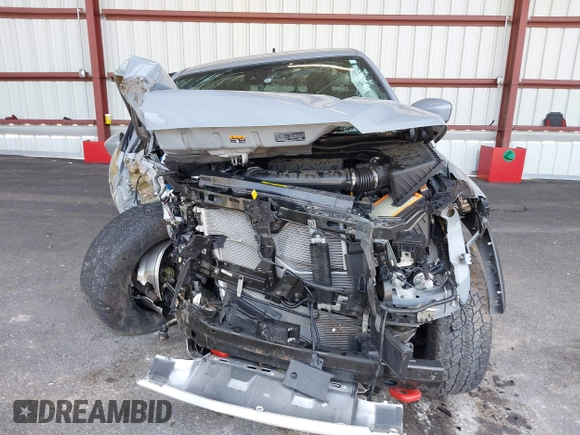 2023 Nissan Frontier SV z VIN 1N6ED1EK0PN673357, wystawiony jako IAAI lot #42420346 z przebiegiem 33 000 mil mil oraz . Historia ofert i sprzedaży dostępna na DreamBid. Obrazek 12.