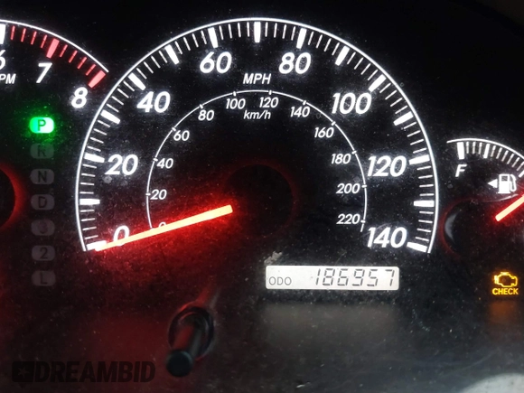 2006 Toyota Camry STD with VIN 4T1BE32K96U146291, listed as a IAAI auction lot 40940095 with 186,957 mi miles. Bid and sale history available at carsss.com. Image 15.