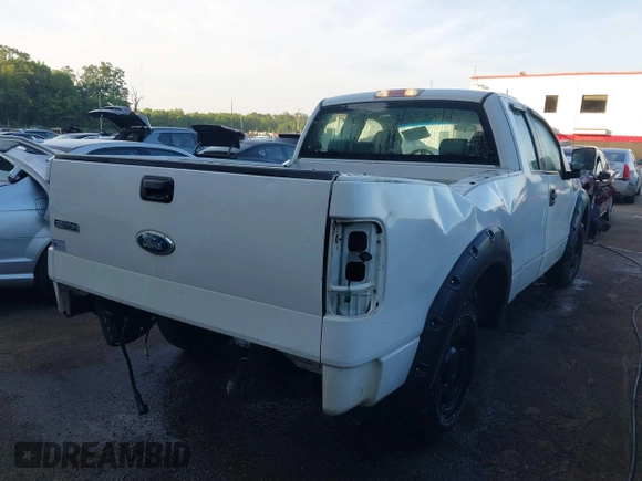 2008 Ford F-150 STX z VIN 1FTRX12W88FA16580, wystawiony jako IAAI lot #42572032 z przebiegiem 226 419 mil mil oraz . Historia ofert i sprzedaży dostępna na DreamBid. Obrazek 6.