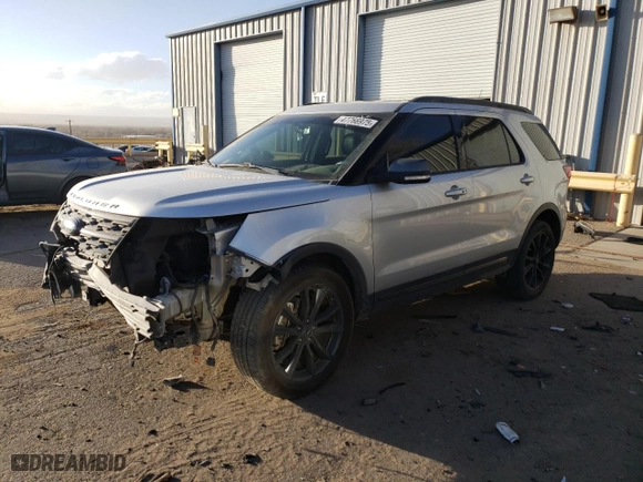 2018 Ford Explorer XLT with VIN 1FM5K7D88JGC54827, listed as a Copart auction lot 47766975 with 80,269 mi miles and Salvage Title. Bid and sale history available at carsss.com. Image 1.