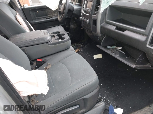 2018 Ram 1500 Tradesman with VIN 1C6RR7FT8JS293215, listed as a IAAI auction lot 41577266 with 123,056 mi miles and . Bid and sale history available at DreamBid. Image 5.