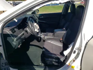 2017 Toyota Camry XLE z VIN 4T1BF1FK3HU267641, wystawiony jako Copart lot #71828243 z przebiegiem 104 954 mil mil oraz Szkoda całkowita • Salvage title. Historia ofert i sprzedaży dostępna na DreamBid. Obrazek 7.