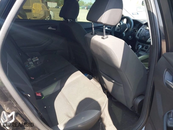 2014 Ford Focus SE with VIN 1FADP3F25EL203789, listed as a IAAI auction lot 41926190 with 202,847 mi miles. Bid and sale history available at carsss.com. Image 8.