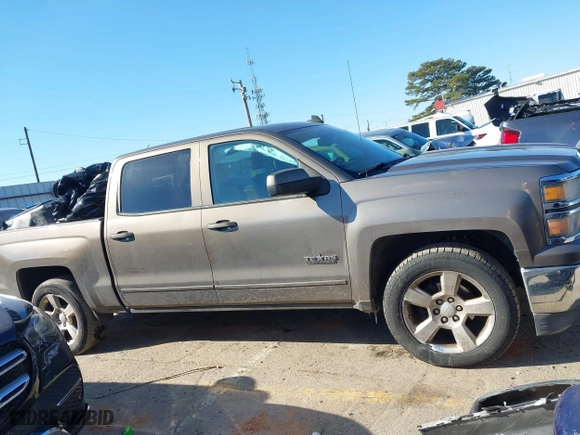 2015 Chevrolet Silverado 1500 LT with VIN 3GCPCREC3FG292888, listed as a IAAI auction lot 41416740 with 123,000 mi miles. Bid and sale history available at carsss.com. Image 13.