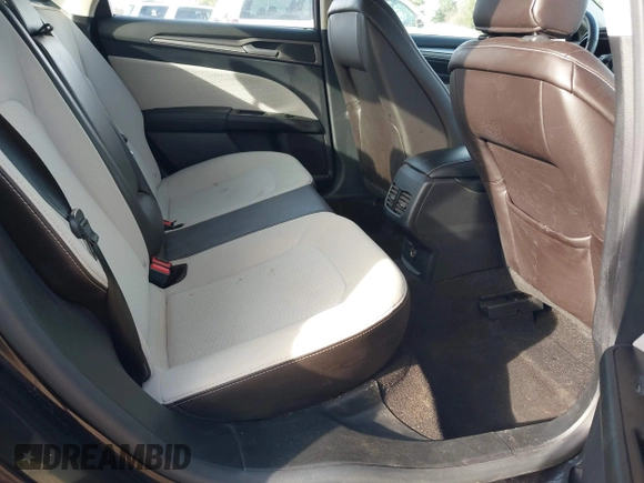 2020 Ford Fusion SE with VIN 3FA6P0HD9LR227405, listed as a IAAI auction lot 41724391 with 51,575 mi miles. Bid and sale history available at carsss.com. Image 8.