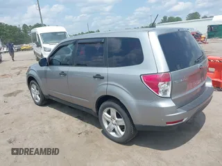 2009 Subaru Forester X with VIN JF2SH616X9H718811, listed as a IAAI auction lot 42446220 with 232,578 mi miles and . Bid and sale history available at DreamBid. Image 3.