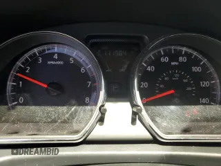 2016 Nissan Versa S z VIN 3N1CN7AP4GL829284, wystawiony jako Copart lot #56342055 z przebiegiem 111 984 mil mil oraz Szkoda całkowita • Salvage title. Historia ofert i sprzedaży dostępna na DreamBid. Obrazek 9.