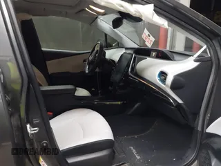 2018 Toyota Prius Two with VIN JTDKARFU6J3553871, listed as a IAAI auction lot 41577636 with 118,715 mi miles. Bid and sale history available at carsss.com. Image 5.