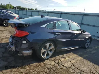 2018 Honda Accord Touring with VIN 1HGCV2F96JA006608, listed as a Copart auction lot 63770485 with 67,289 mi miles and Salvage title. Bid and sale history available at DreamBid. Image 3.